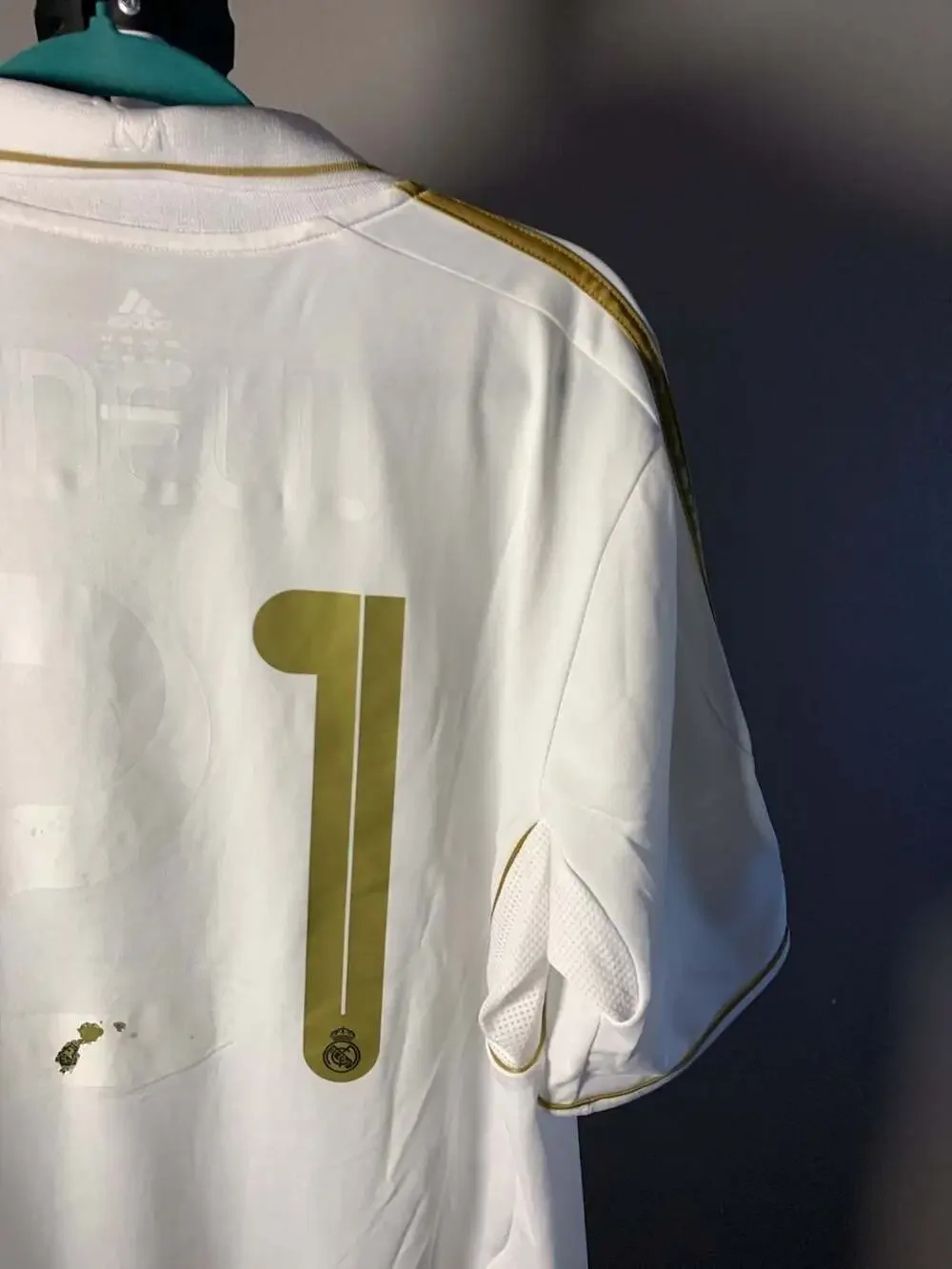 Adidas 2011-2012 Real Madrid Home Soccer Jersey Shirt White Gold XL